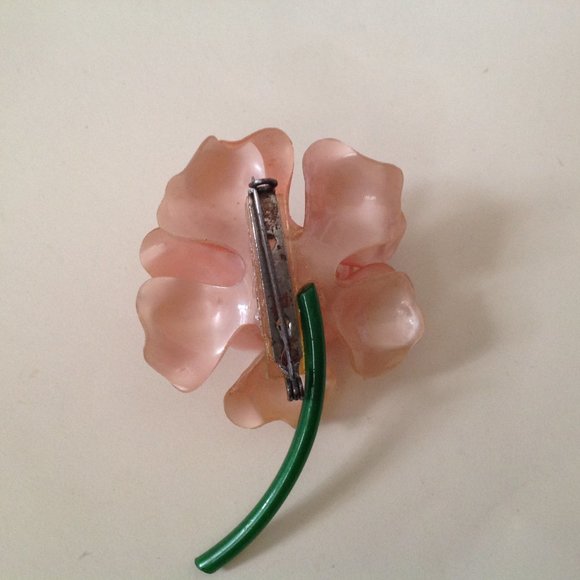 Vintage Celluloid Pearlescent Flower Brooch - Picture 3 of 6